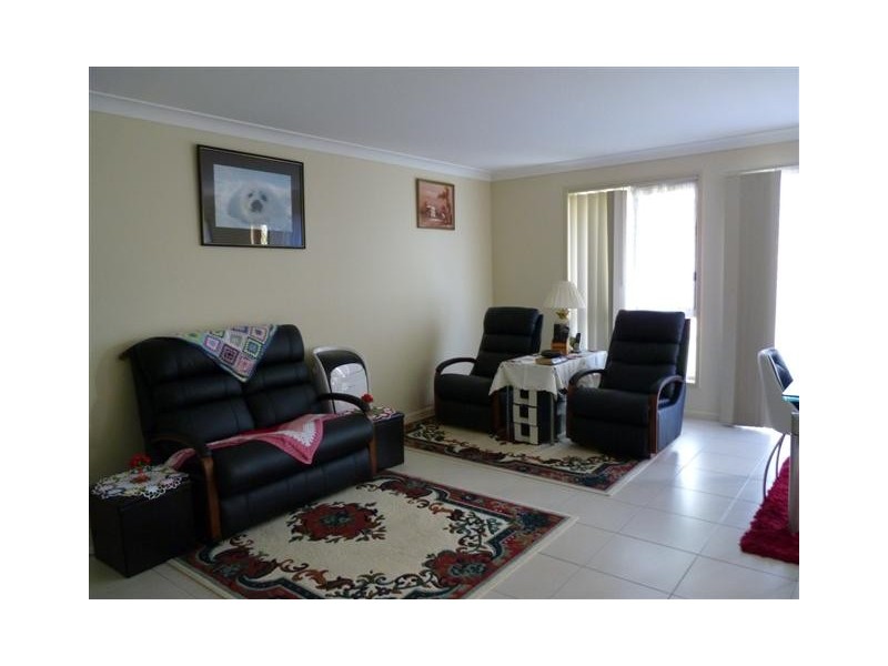 2/14 Fulmar Ct, Burrum Heads QLD 4659