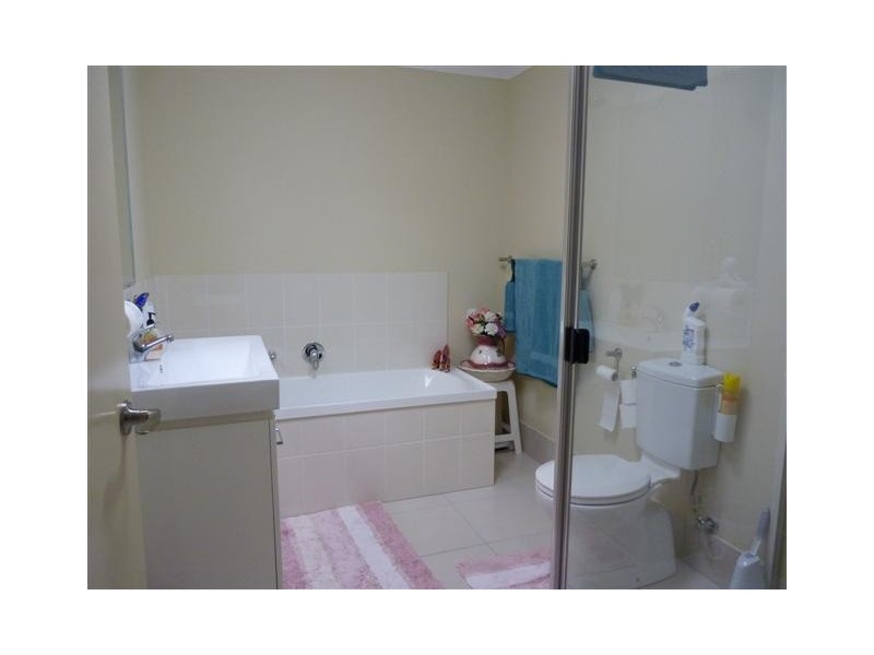 2/14 Fulmar Ct, Burrum Heads QLD 4659