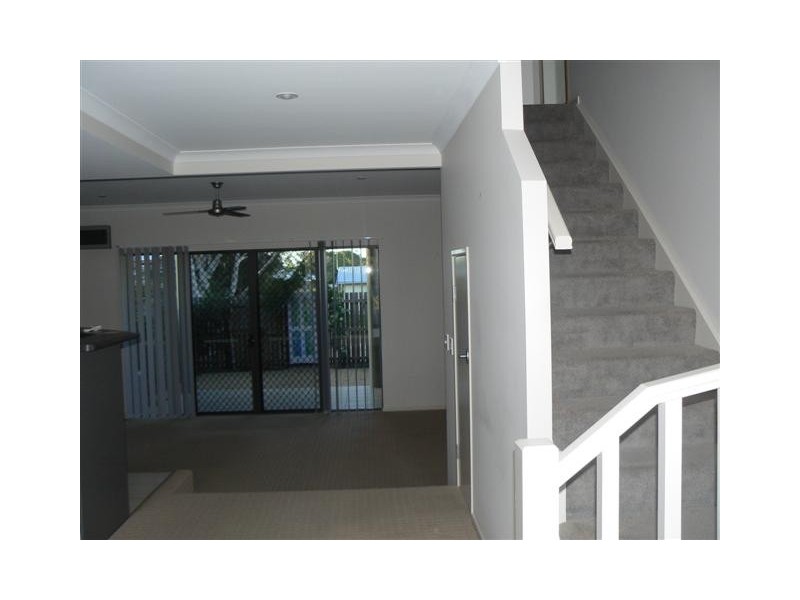 25/30 East St, Scarness QLD 4655