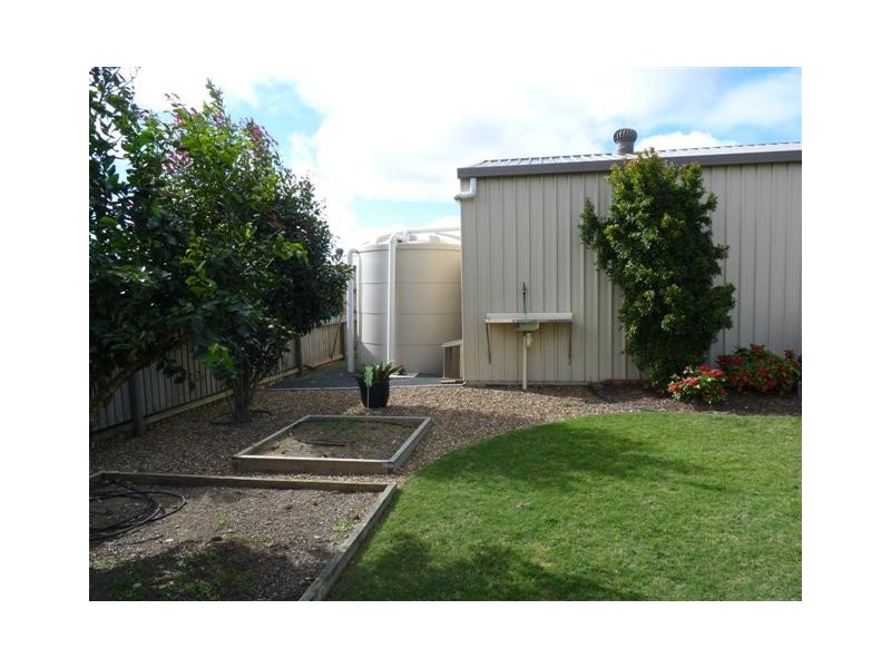 37 Bayswater Dr, Urraween QLD 4655