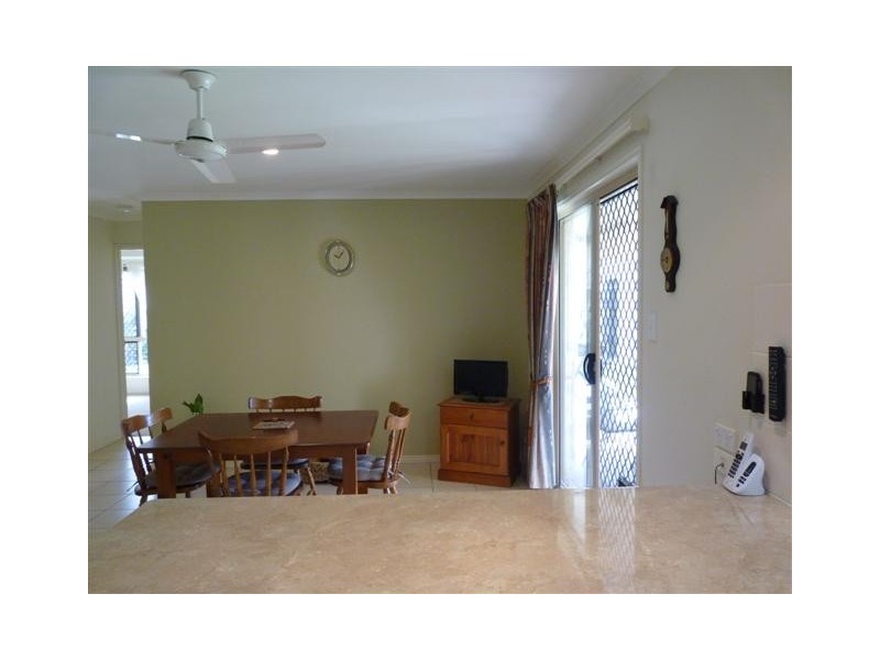 37 Bayswater Dr, Urraween QLD 4655