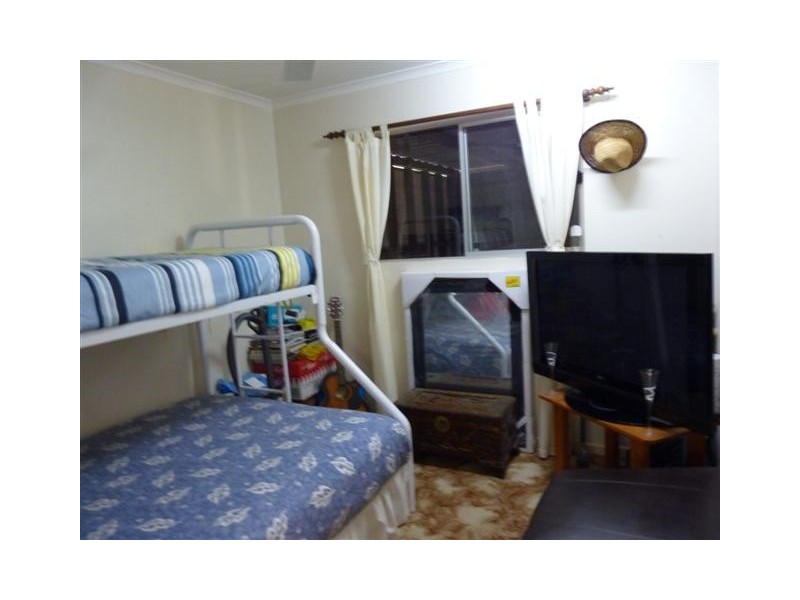 111 Kingfisher Pde, Toogoom QLD 4655