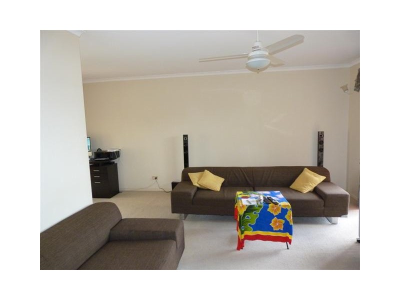 233 Dayman St, Torquay QLD 4655