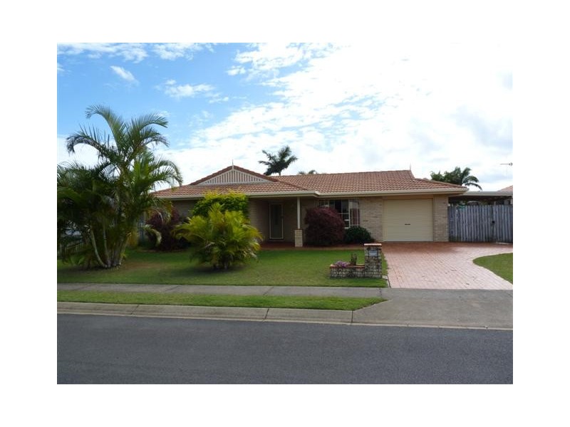 233 Dayman St, Torquay QLD 4655