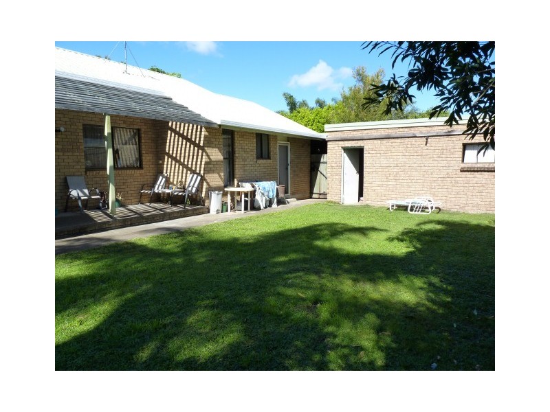 3 Hook Way, Urraween QLD 4655