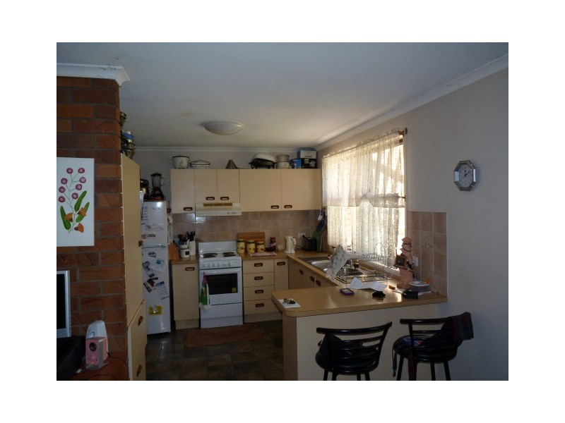 3 Hook Way, Urraween QLD 4655