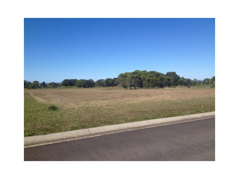 19 Bowarrady Ct, River Heads QLD 4655