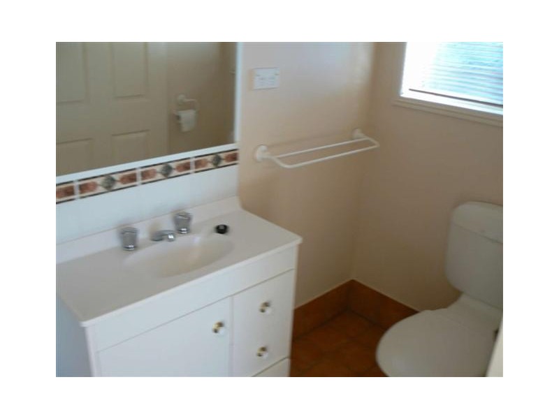 1 Cormie Crt, Urraween QLD 4655