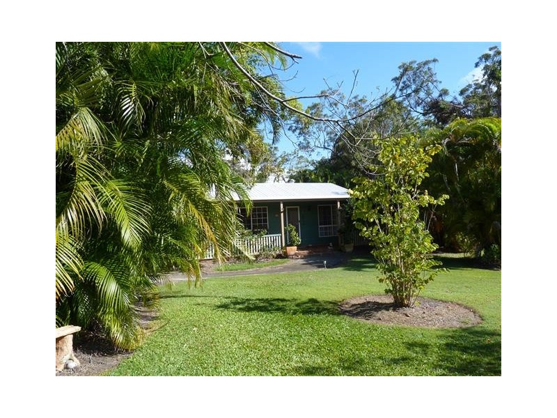 15 Dreamtime Ave, Burrum Heads QLD 4659