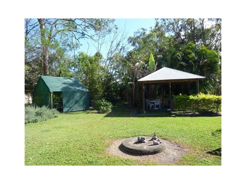 15 Dreamtime Ave, Burrum Heads QLD 4659