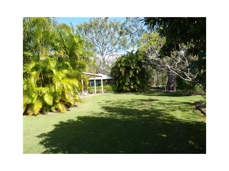 15 Dreamtime Ave, Burrum Heads QLD 4659