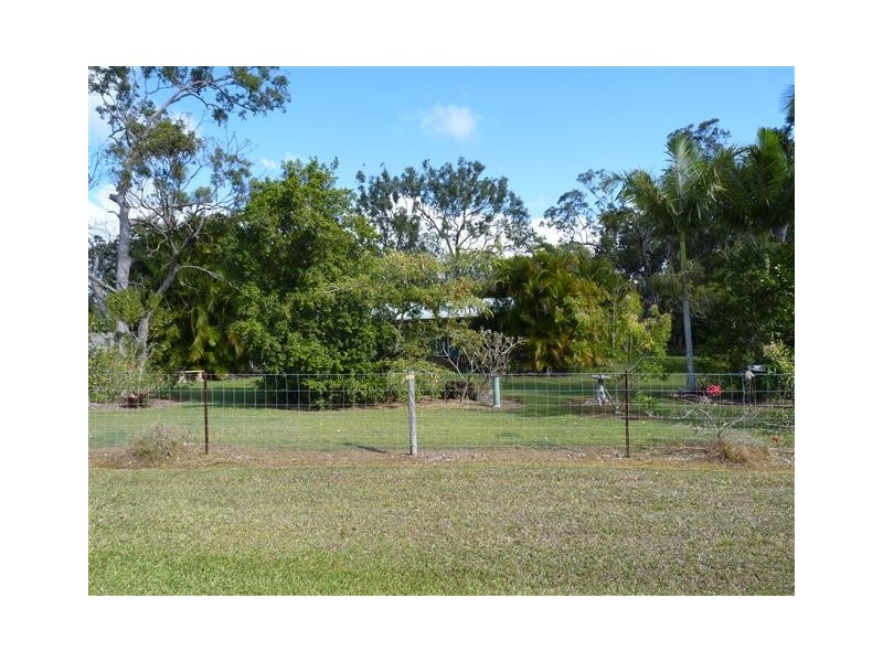 15 Dreamtime Ave, Burrum Heads QLD 4659