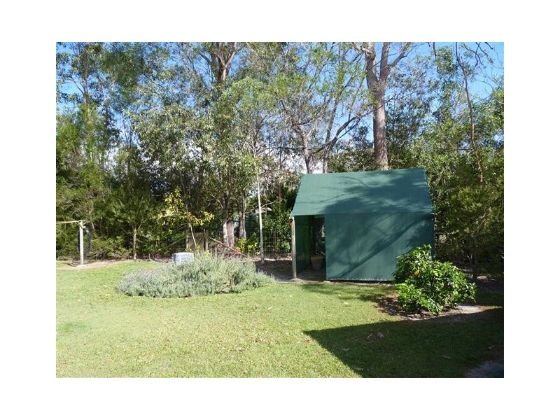 15 Dreamtime Ave, Burrum Heads QLD 4659