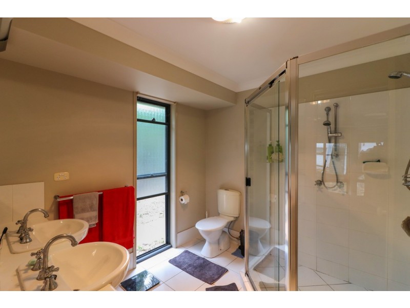 33 Sawmill Rd, Dundowran Beach QLD 4655