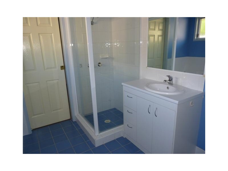241 Dayman St, Torquay QLD 4655