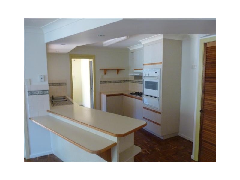 30 Bauhinia Dr, Kawungan QLD 4655