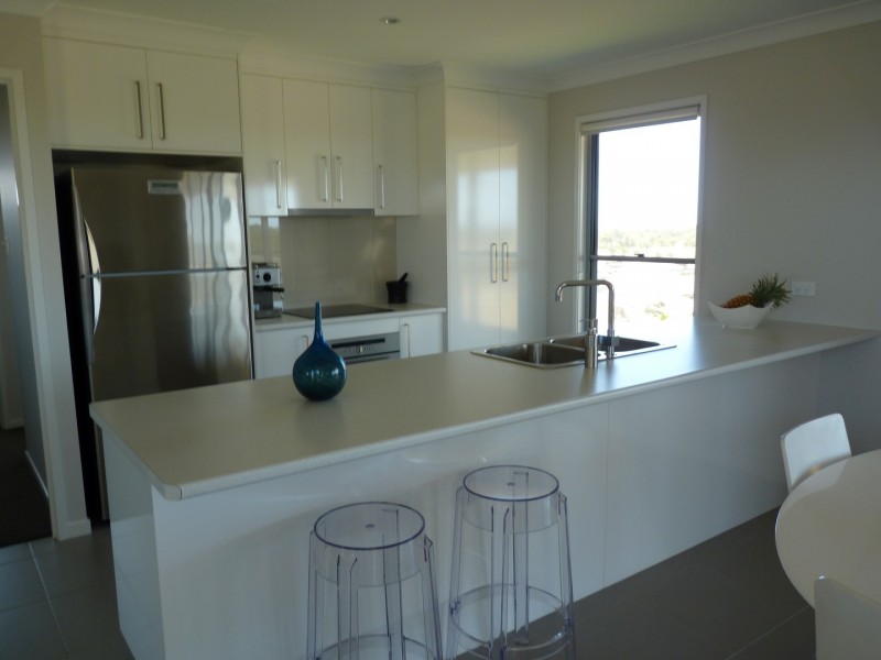 17 Sandy View Dr, Nikenbah QLD 4655