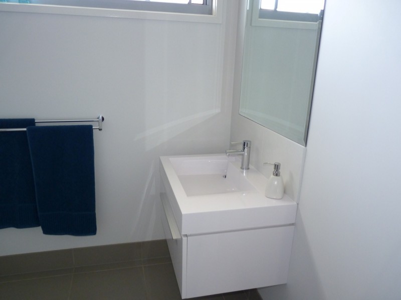 17 Sandy View Dr, Nikenbah QLD 4655