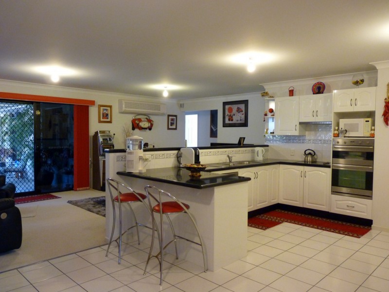 32 Orchid Dr, Burrum Heads QLD 4659