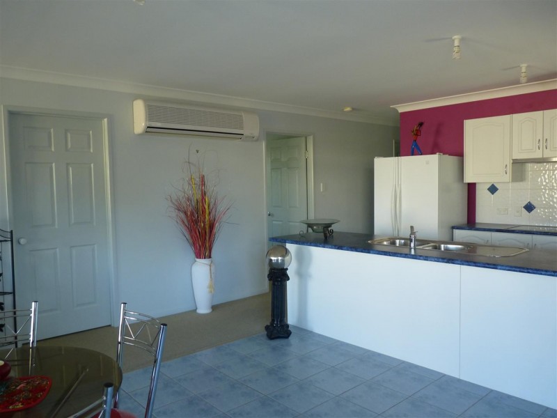 32 Orchid Dr, Burrum Heads QLD 4659
