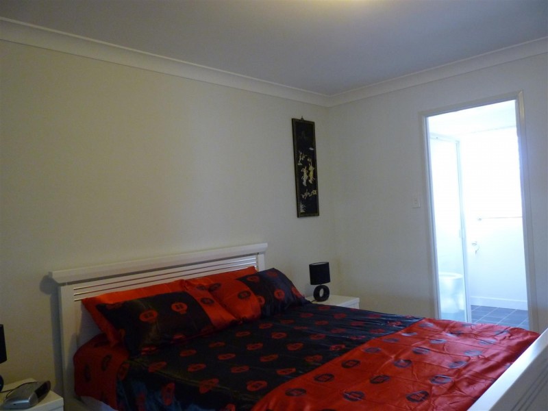 32 Orchid Dr, Burrum Heads QLD 4659