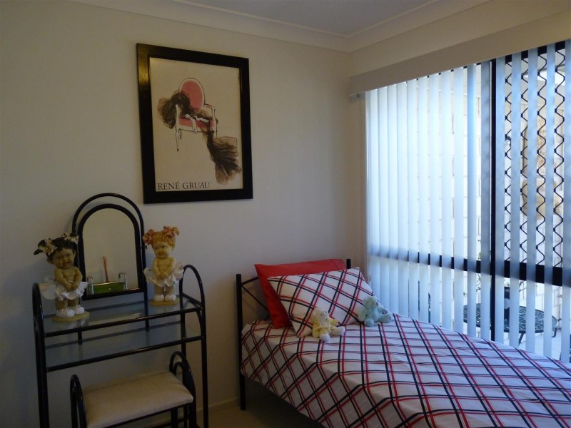 32 Orchid Dr, Burrum Heads QLD 4659