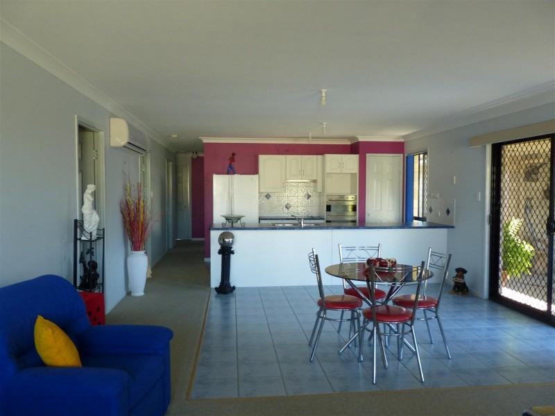 32 Orchid Dr, Burrum Heads QLD 4659
