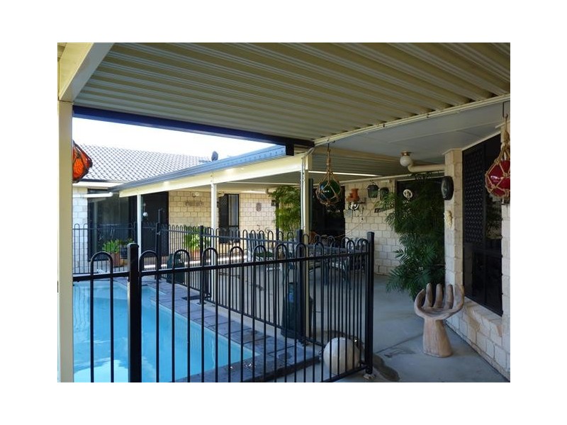 32 Orchid Dr, Burrum Heads QLD 4659