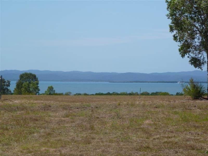 7 Seaward Ct, River Heads QLD 4655