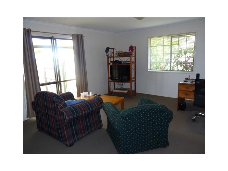 28 Wuruma St, Scarness QLD 4655