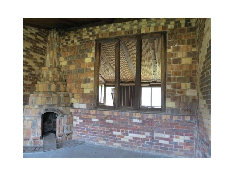 110 Seeds Road, Mount Maria QLD 4674