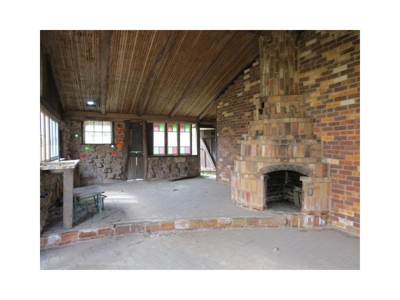 110 Seeds Road, Mount Maria QLD 4674