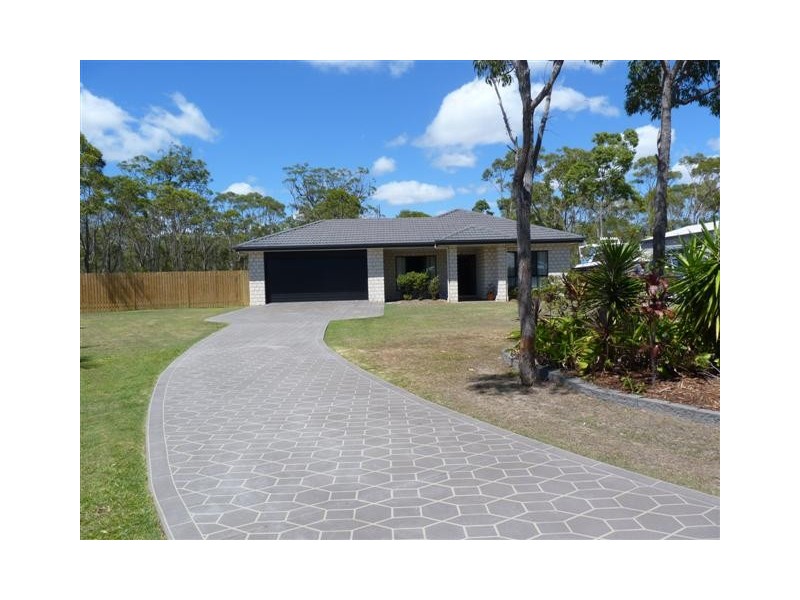 13 Heathland Avenue, Wondunna QLD 4655