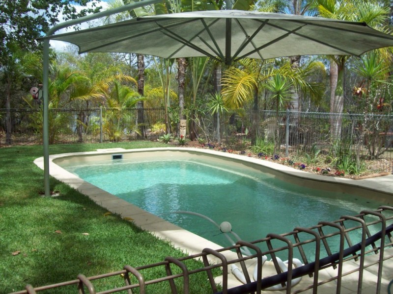 10 Jacqueline Drive, Pacific Haven QLD 4659