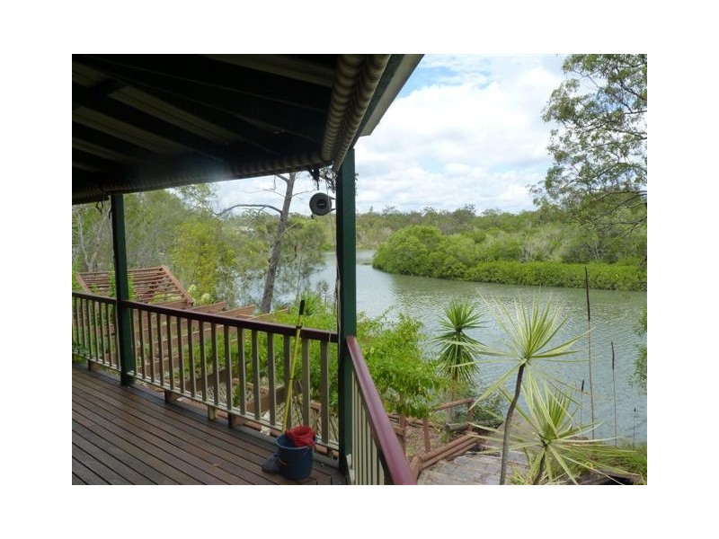 10 Jacqueline Drive, Pacific Haven QLD 4659