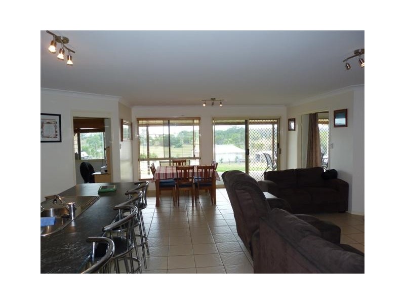 75 Sanctuary Hills Road, Takura QLD 4655