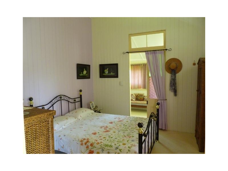 2 George St, Torbanlea QLD 4662