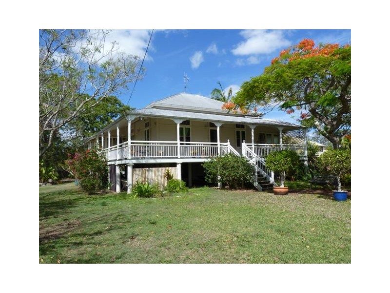 2 George St, Torbanlea QLD 4662