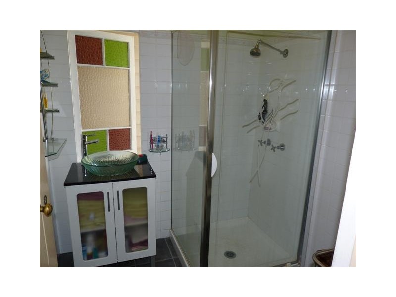 2 George St, Torbanlea QLD 4662