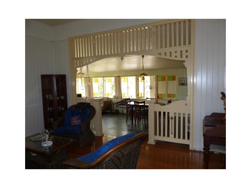 2 George St, Torbanlea QLD 4662