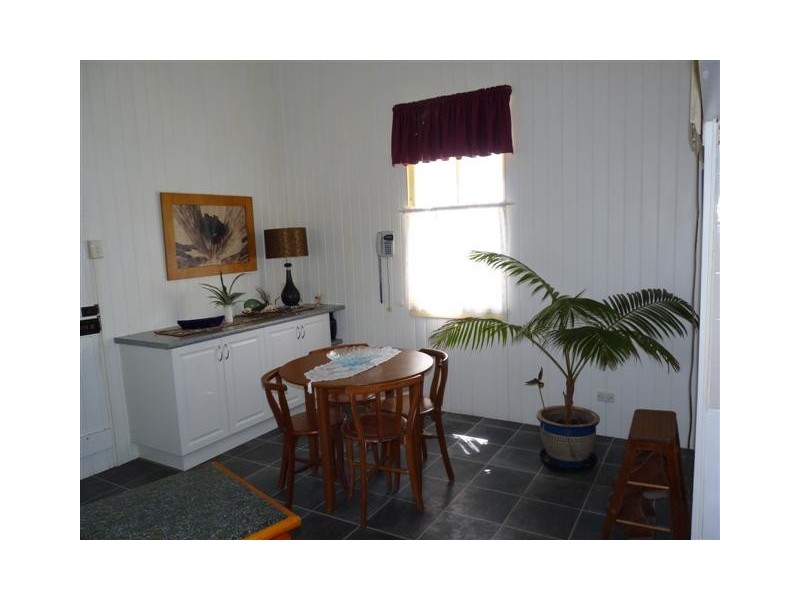 2 George St, Torbanlea QLD 4662