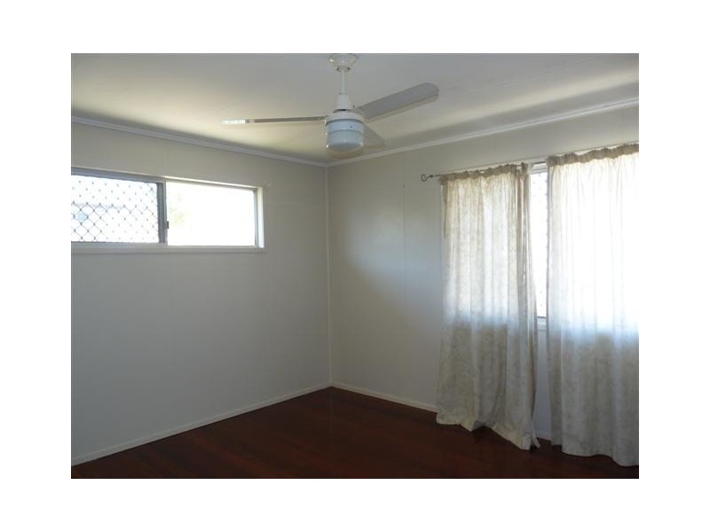 10 Rose Street, Pialba QLD 4655