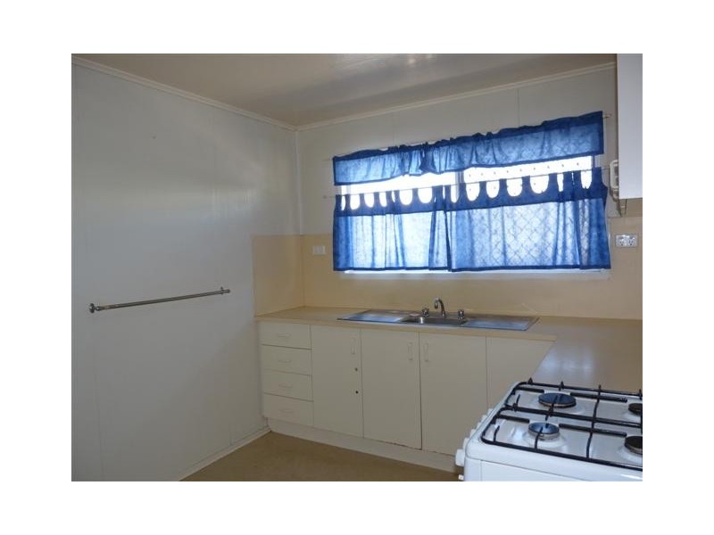 10 Rose Street, Pialba QLD 4655