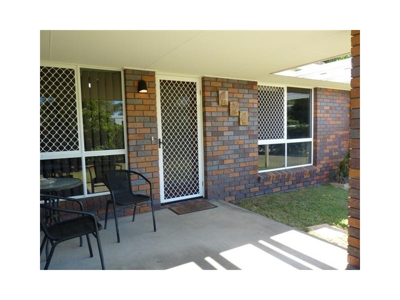 19 Campbell St, Torquay QLD 4655