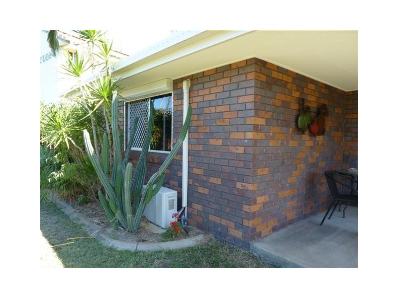 19 Campbell St, Torquay QLD 4655