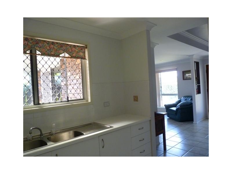 19 Campbell St, Torquay QLD 4655