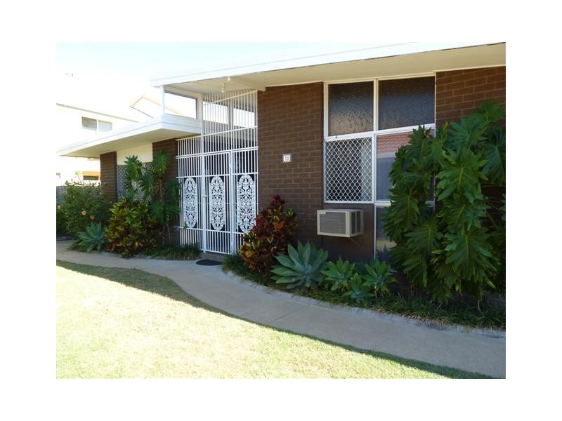 19 Campbell St, Torquay QLD 4655