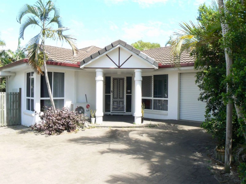 5 Gatakers Lane, Point Vernon QLD 4655