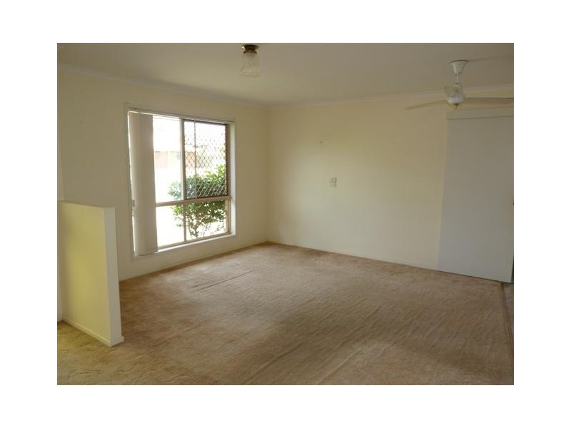 45 Shelley St, Scarness QLD 4655