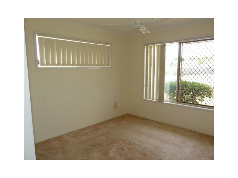 45 Shelley St, Scarness QLD 4655